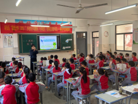 认真教研，踏实教课
